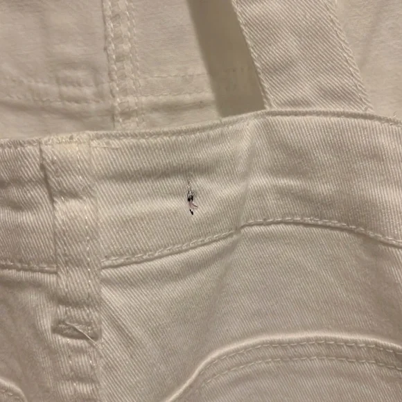 Wallflower White Short Overalls Size L - Picture 16 of 16